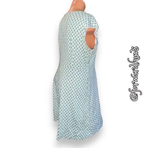 New York & Company Dress with Pockets - Size Large - Picture 3 of 12